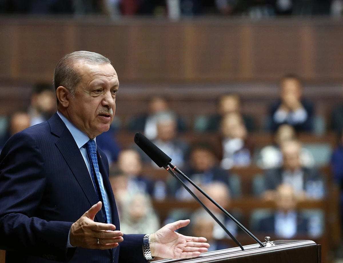 Erdoğan\'dan Vekillere Uyarı: Ben Yoksam Kimse AK Parti Yok Demesin