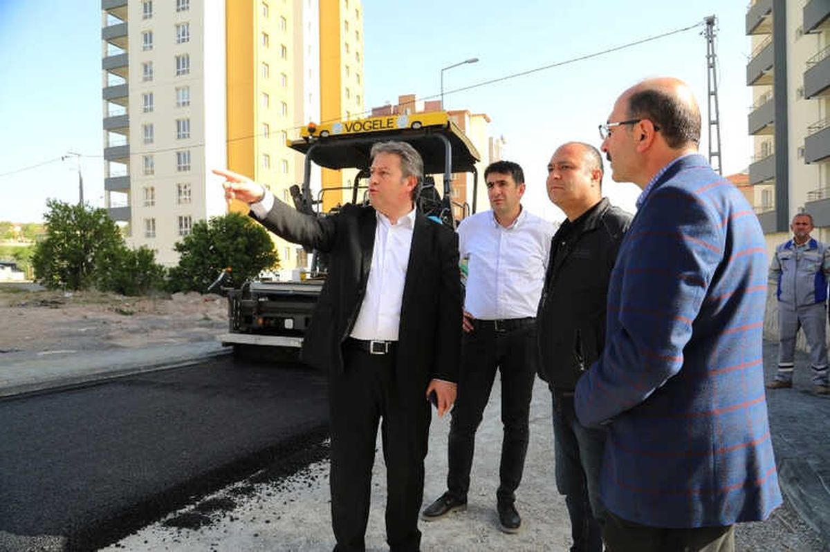 Talas\'ta Asfaltlama Çalışmaları Başladı