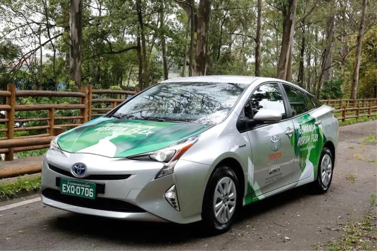 Toyota Hybrid Ffv, Şeker Kamışından Üretilen Yakıt Kullanıyor