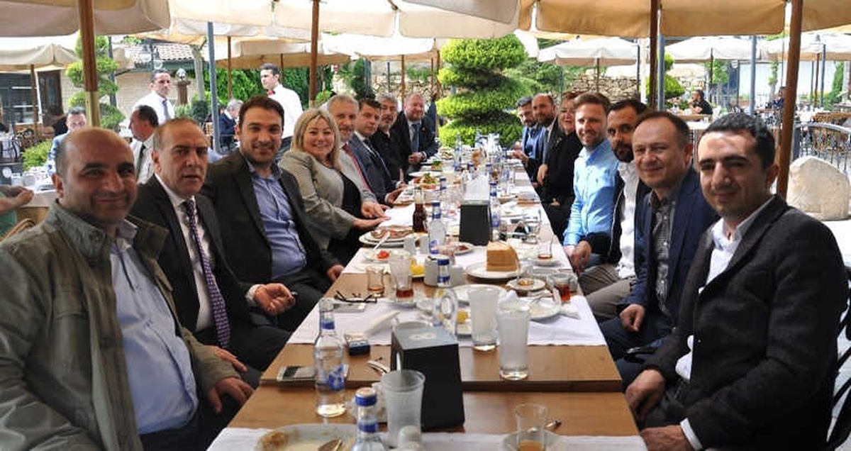 Uğurdağ: "Çalışmalarımıza Komitelerimizden Gelen Taleplere Göre Yön Vereceğiz"