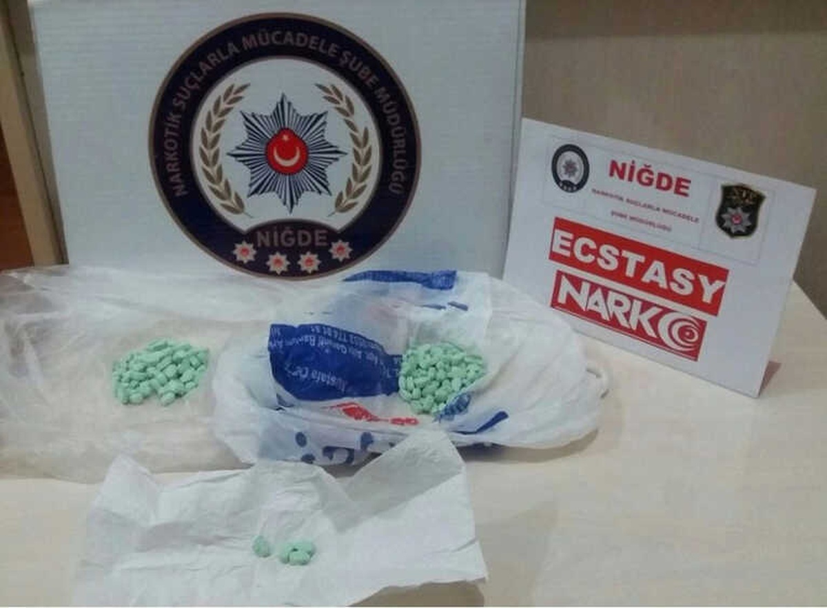 Uyuşturucu Operasyonunda 2 Kişi Tutuklandı