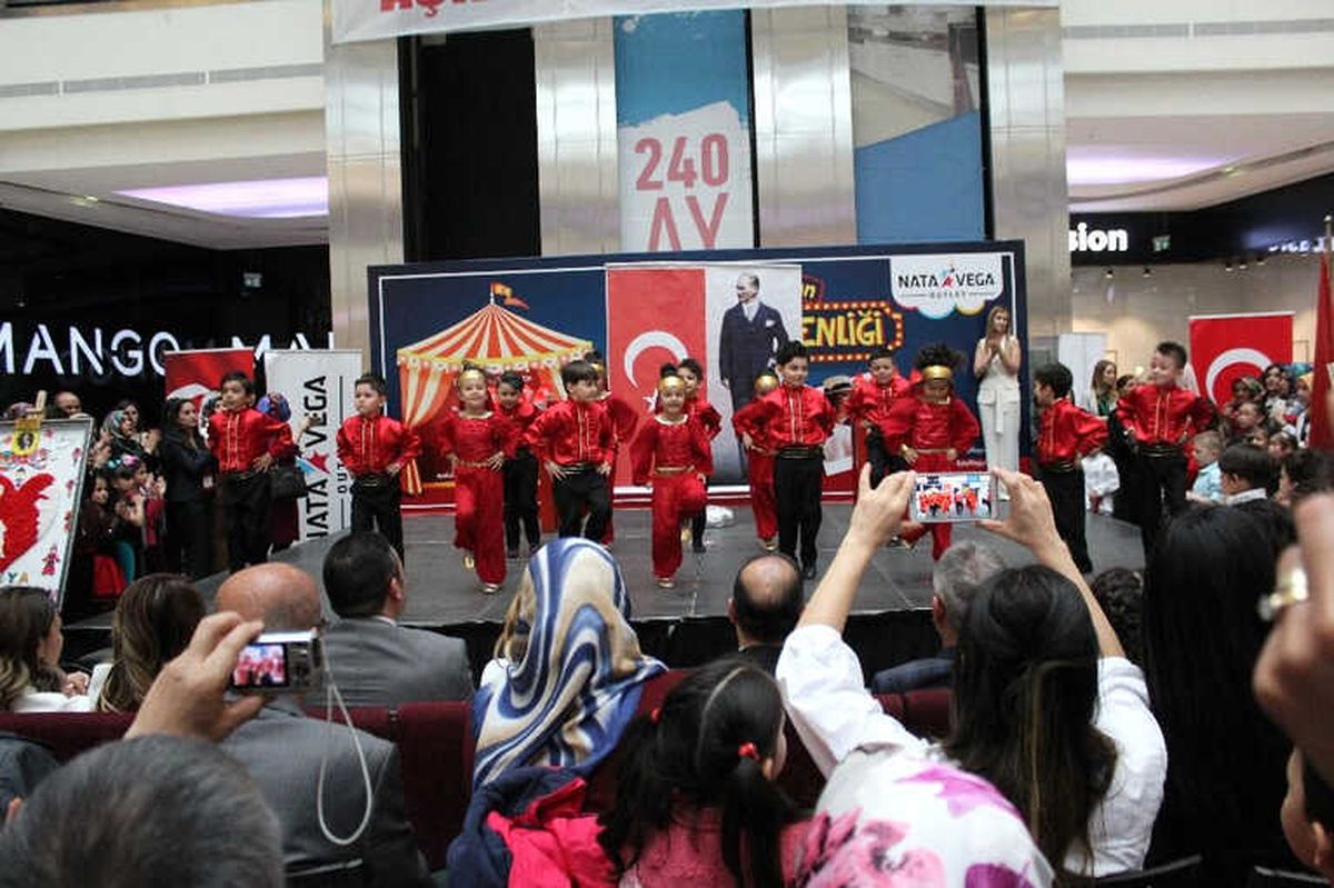 Ankara\'da "Atamızdan Armağan Şehrimizde Bayram" Etkinliği