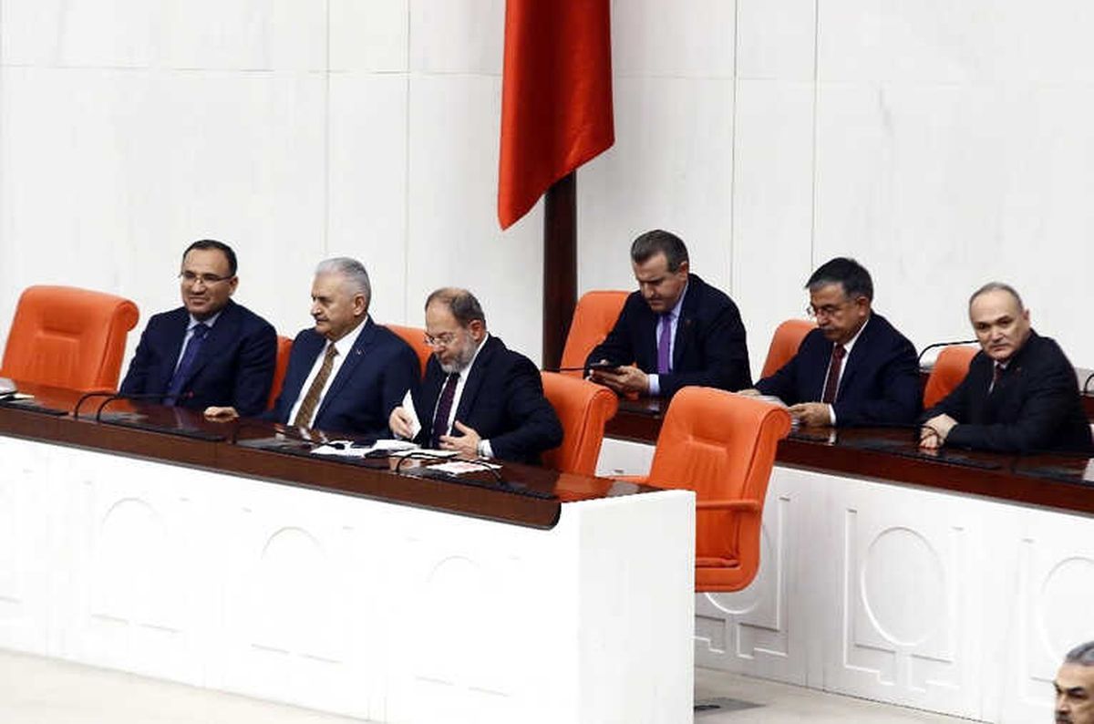 Başbakan Binali Yıldırım, Erken Seçim Önergesi Görüşmelerine Katılmak Üzere TBMM Genel Kuruluna...