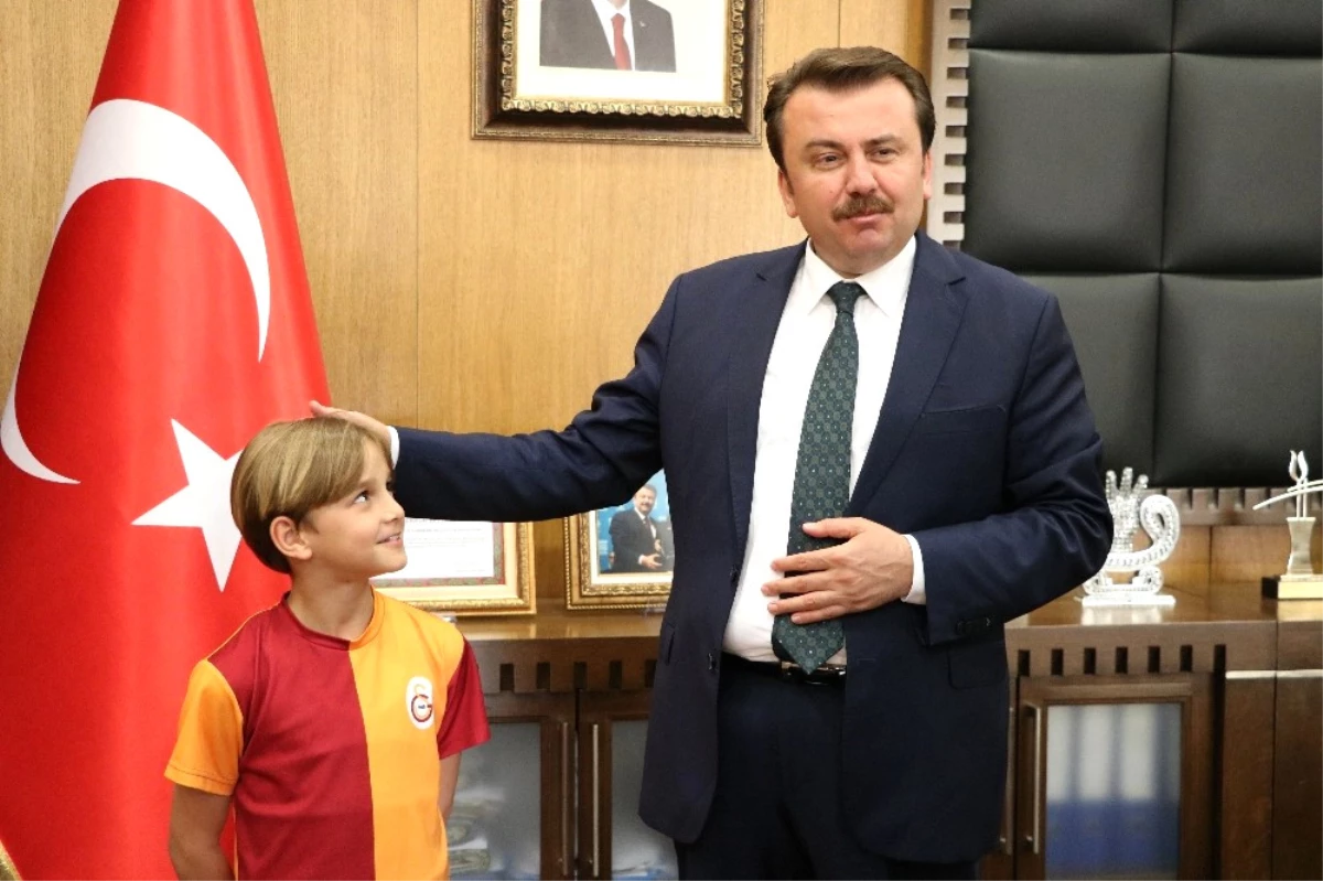 Başkan Erkoç: "Sporu Alışkanlık Haline Getirmek İstiyoruz"