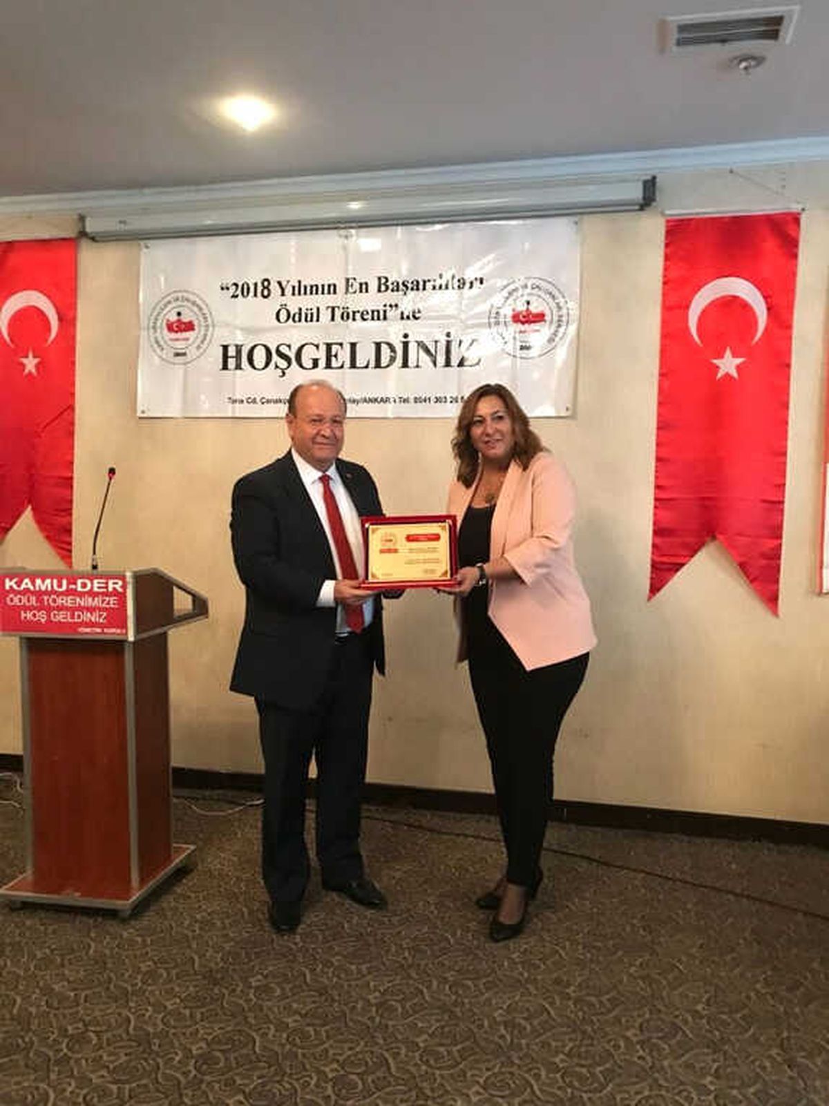 Başkan Özakcan \'Yılın En Başarılı Belediye Başkanı\' Seçildi