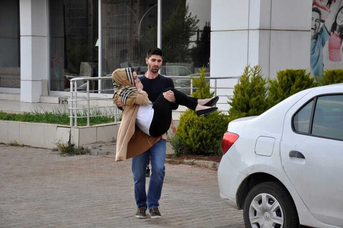Çağrı Merkezinde Gıda Zehirlenmesi Şüphesi: 104 Kişi Hastaneye Kaldırıldı