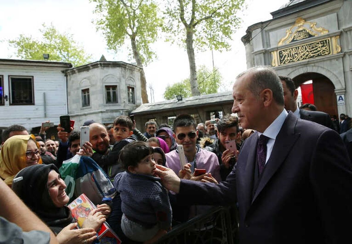 Cumhurbaşkanı Erdoğan\'dan Olaylı Derbi Yorumu Açıklaması