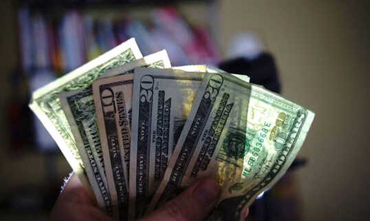 Dolar Yeniden Yükselişe Geçti