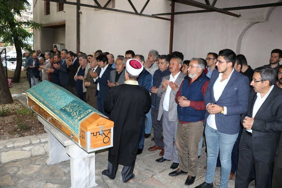 Elazığ Basın İlan Müdürü Vanlı\'nın Acı Günü