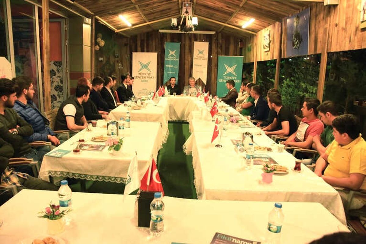 Fazlıağaoğlu Tügva\'lı Gençlerle Buluştu