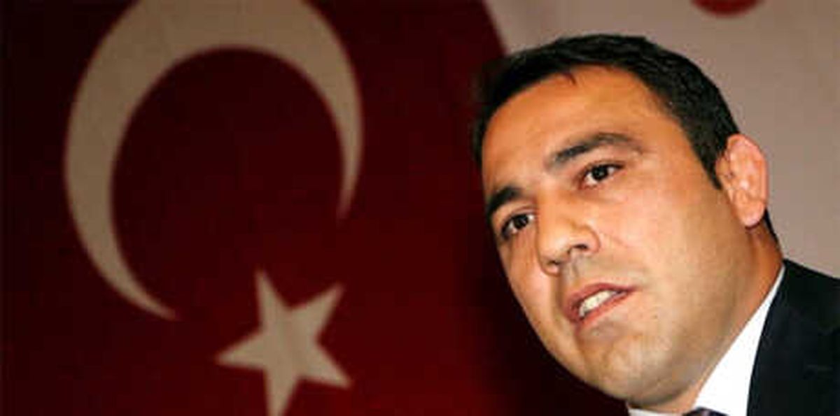 Hamza Yerlikaya\'dan Derbi Maçtaki Olaylara Tepki
