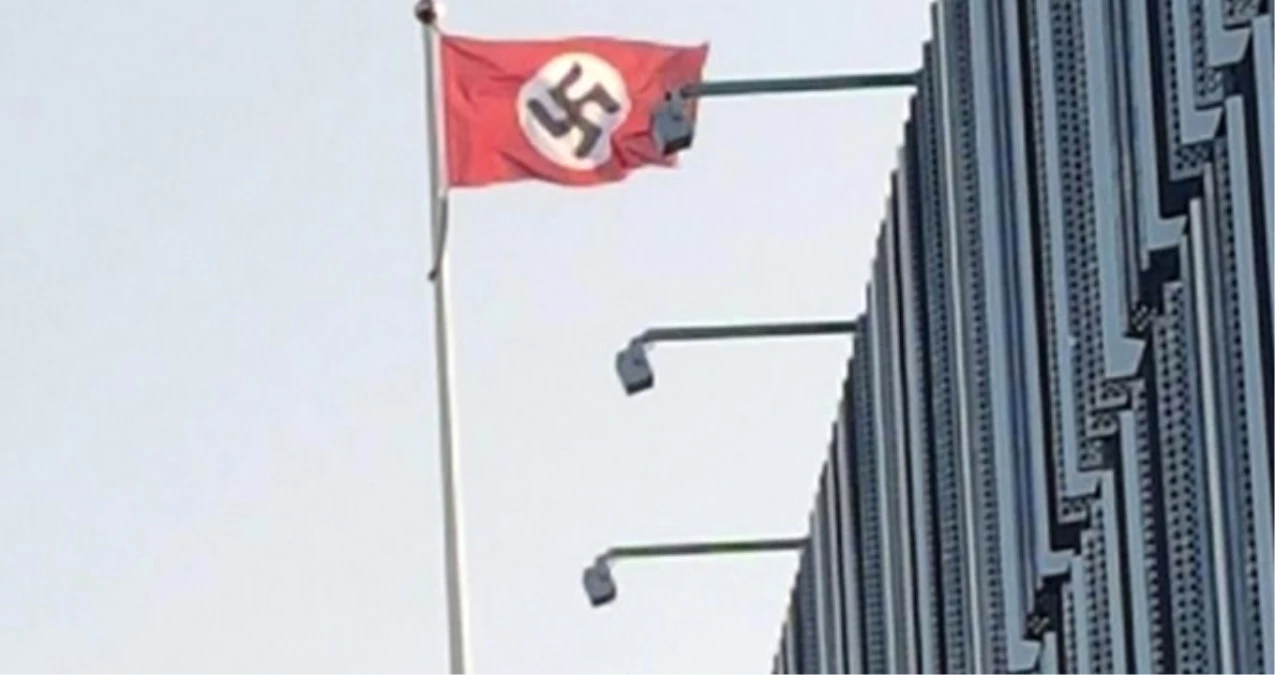İsveç\'te Skandal İhmal! Resmi Kurumlarda Nazi Bayrağı Dalgalandırdılar