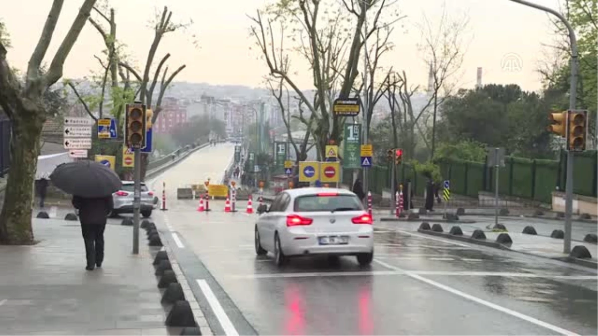 Kadıköy Tıbbiye Caddesi\'ndeki Karayolu Köprüsü Trafiğe Bir Yıl Kapalı (2) - İstanbul