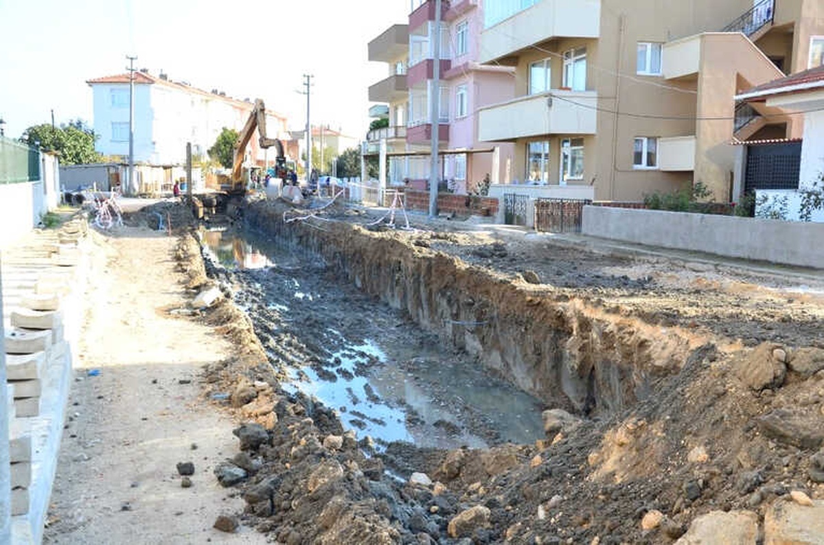 Lapseki\'de Kanalizasyon İnşaatı Tamamlandı