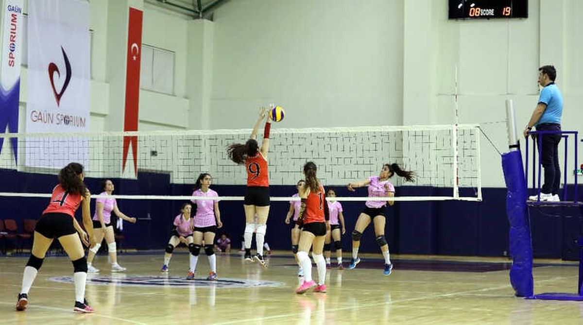 Türkiye Üniversiteler Voleybol 1. Lig Grup Müsabakaları Tamamlandı