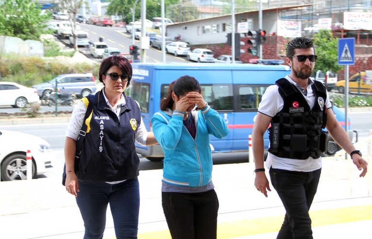 Uyuşturucu Tacirleri Tutuklandı