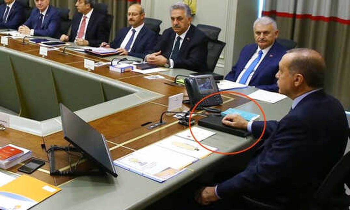AK Parti\'de Adaylar Kara Kaplı Defterde