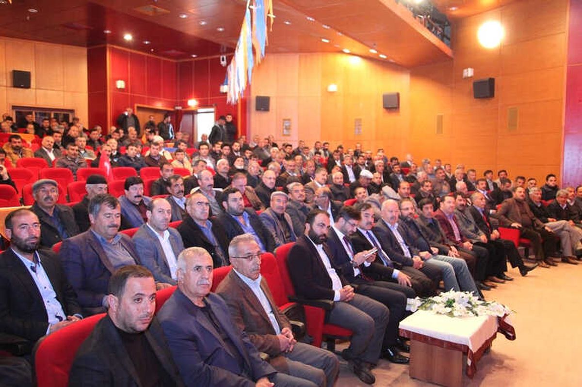 AK Parti\'den İstişare ve Değerlendirme Toplantısı