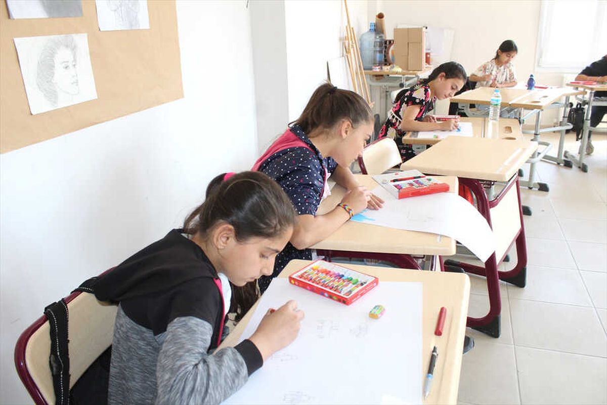 Ayvalık\'ta "Güzel Ayvalık" Resim Yarışması
