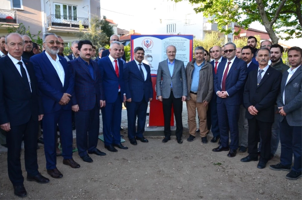 Balıkesir\'de Seyit Ahmet Arvasi\'nin Adı Parka Verildi