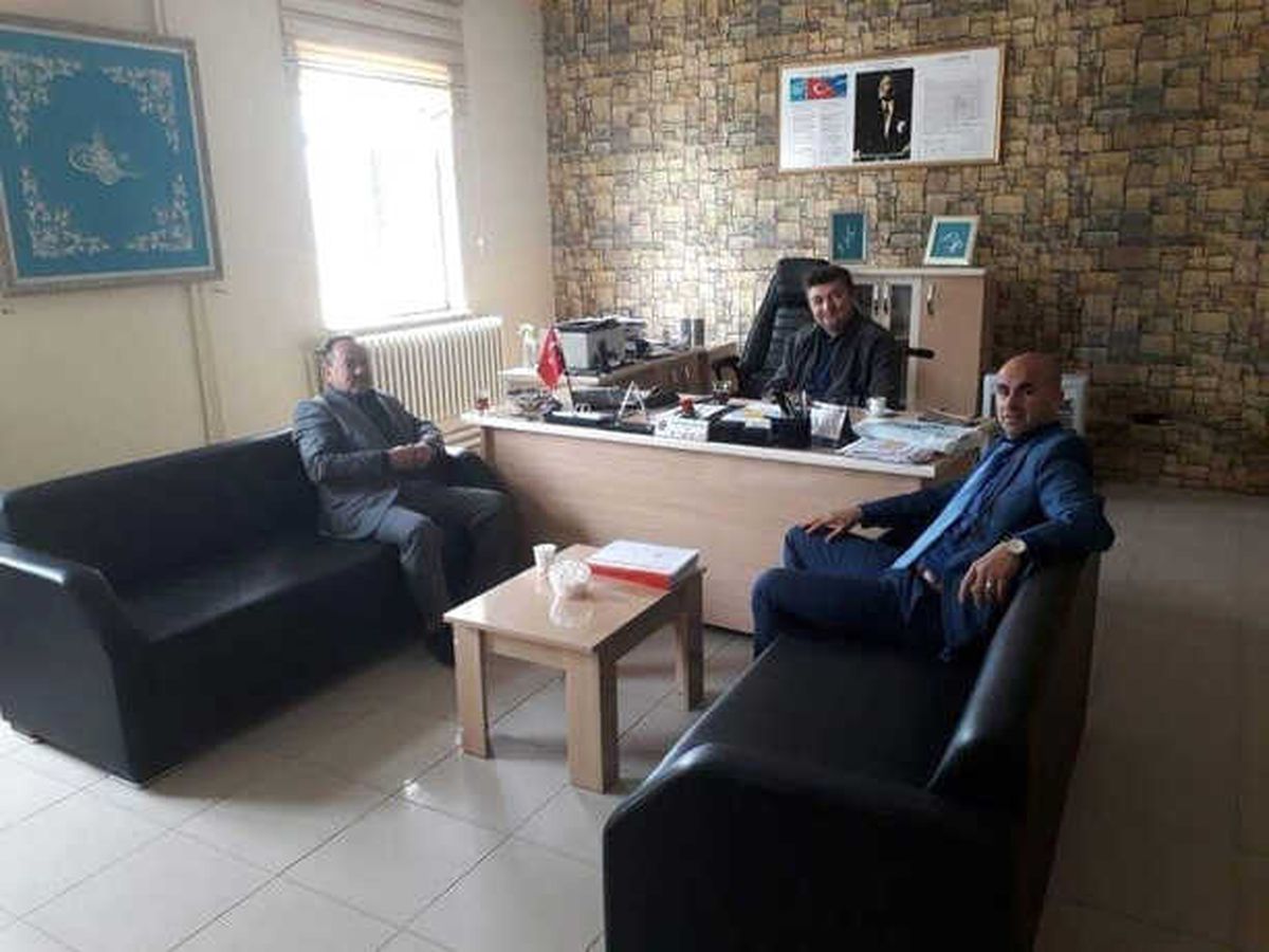 Bölge Finallerinde Kütahya\'yı Temsil Edecek Ekibe Aslanapalı İş Adamından Destek