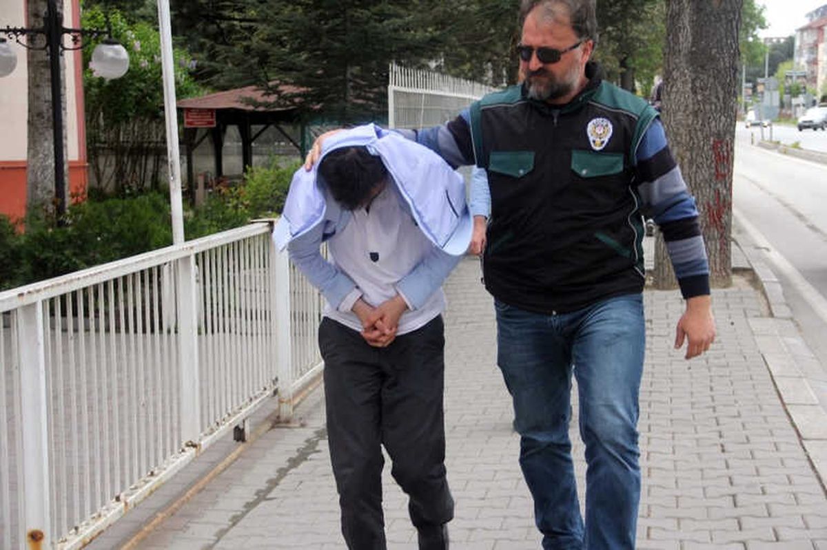 Bolu\'da, Eroinle Yakalanan Tekstil İşçisi Tutuklandı