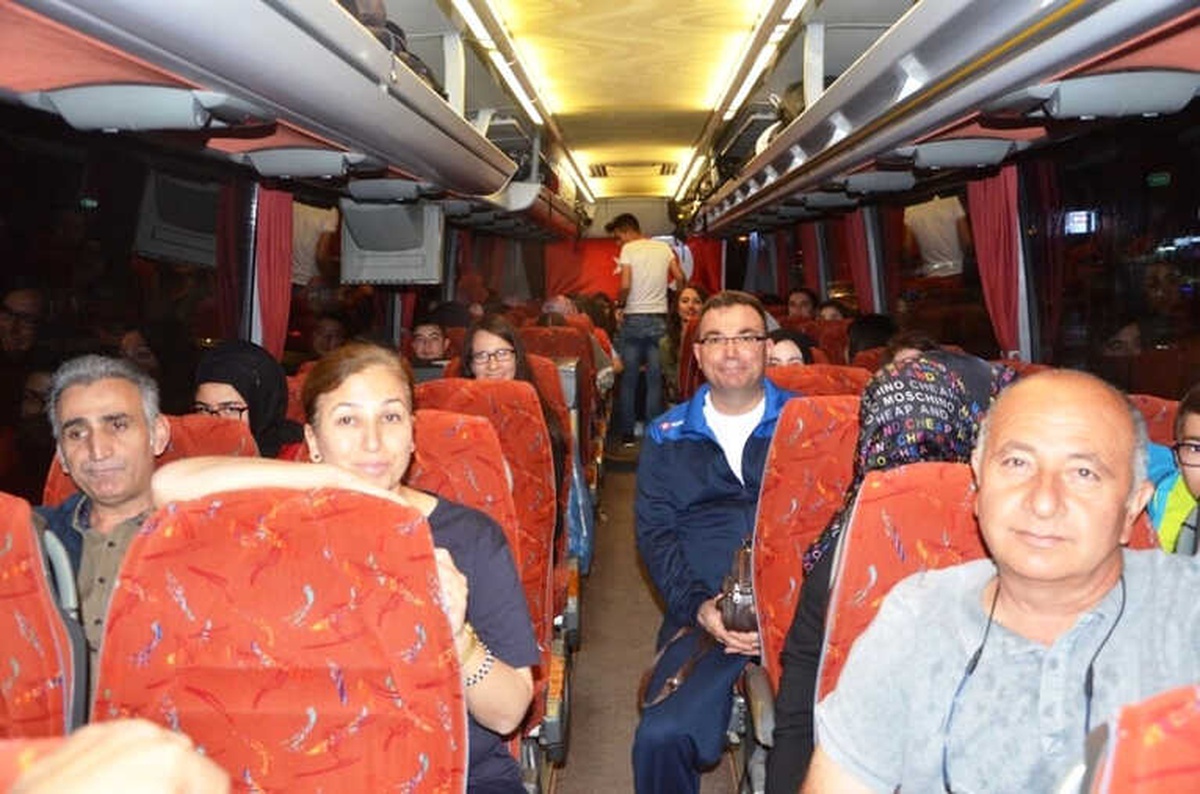 Ereğli Belediyesi Öğrenci ve Öğretmenleri Çanakkale\'ye Gönderdi