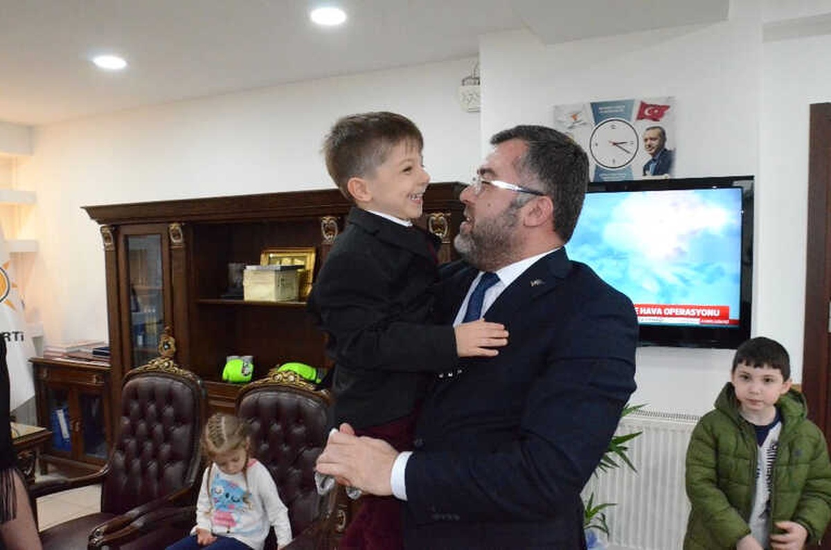 Keskin\'den 23 Nisan Ulusal Egemenlik ve Çocuk Bayramı Mesajı