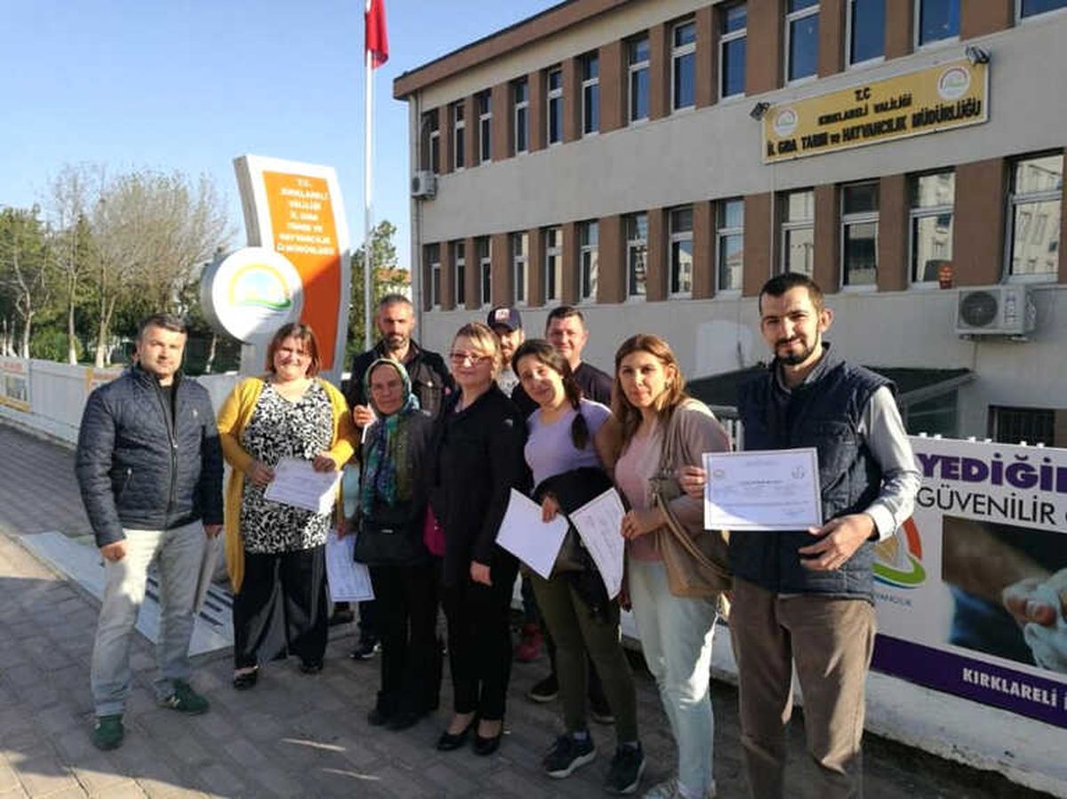 Koyun Yetiştiricileri Sertifikalarını Aldı
