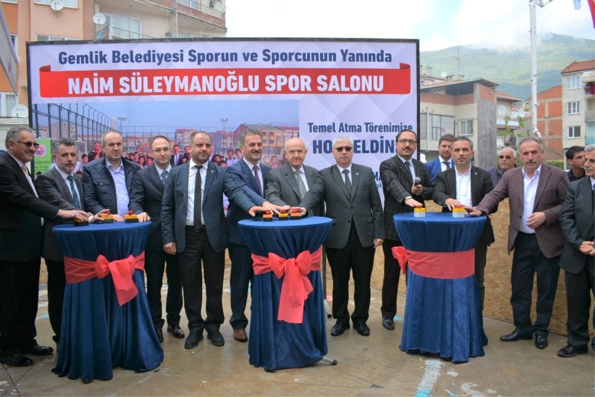Naim Süleymanoğlu Spor Salonu\'nun Temeli Atıldı
