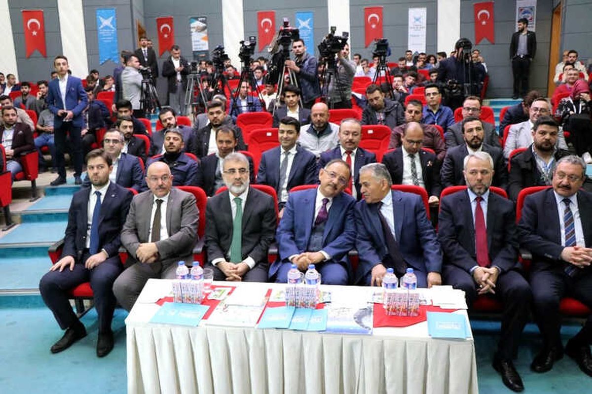Özhaseki: "Amerika\'nın Suriye\'de Ne İşi Var"