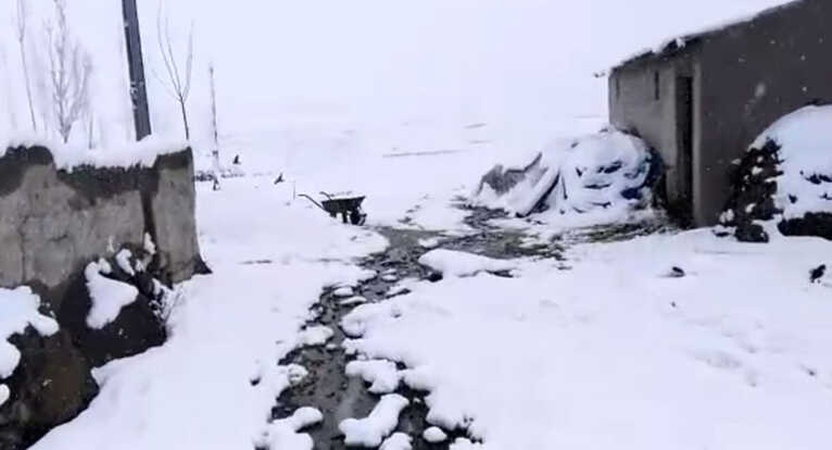 Türkiye\'nin En Yüksek Rakımlı Bölgesi Beyaza Büründü