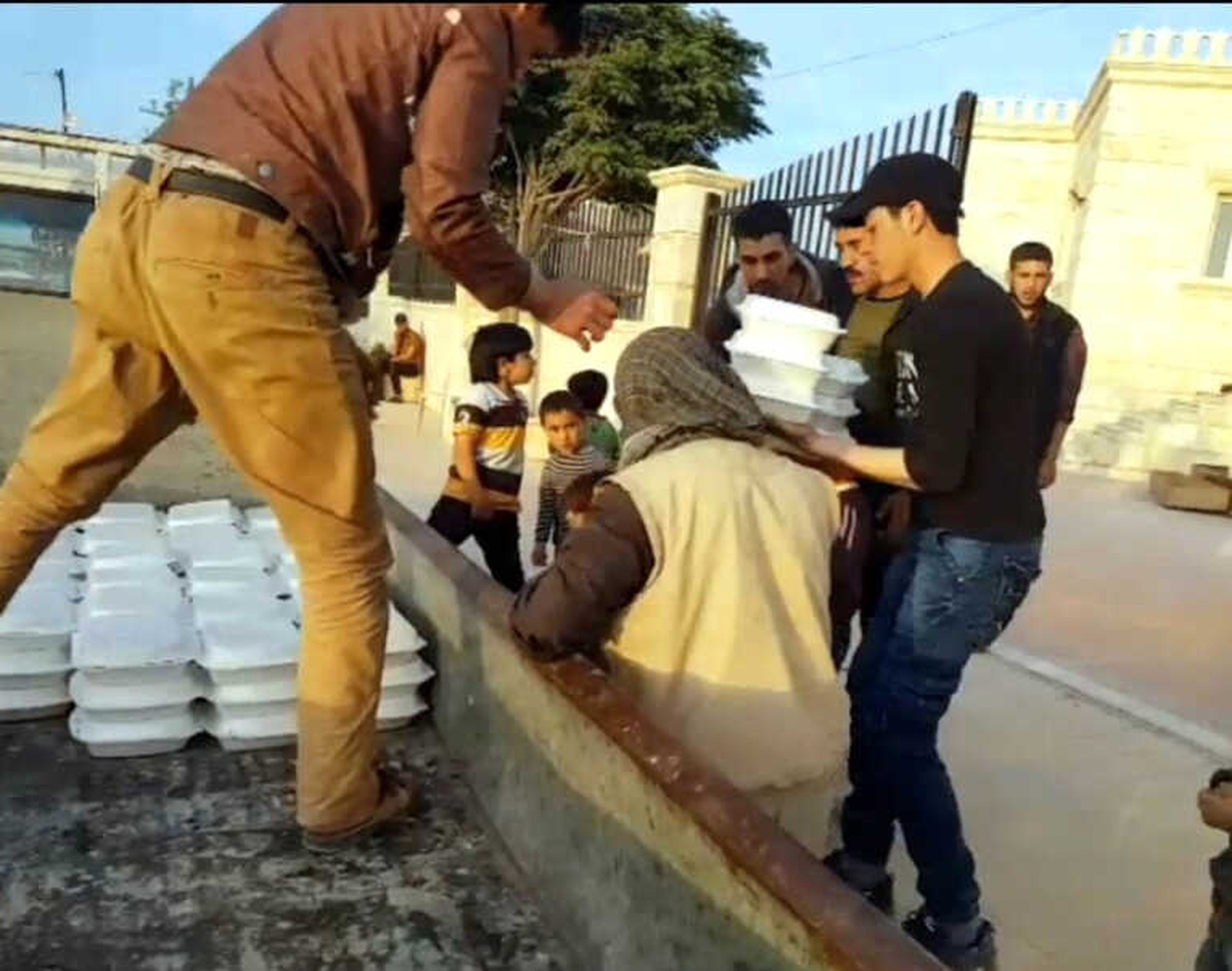 Doğu Gutalı Çocuklara Meyve ve Oyuncak Yardımı