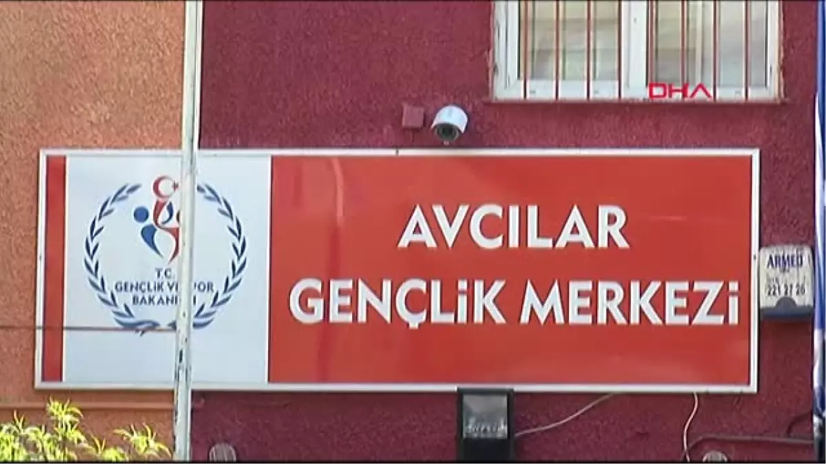 Gençlik Merkezi\'nde İntihar Etti