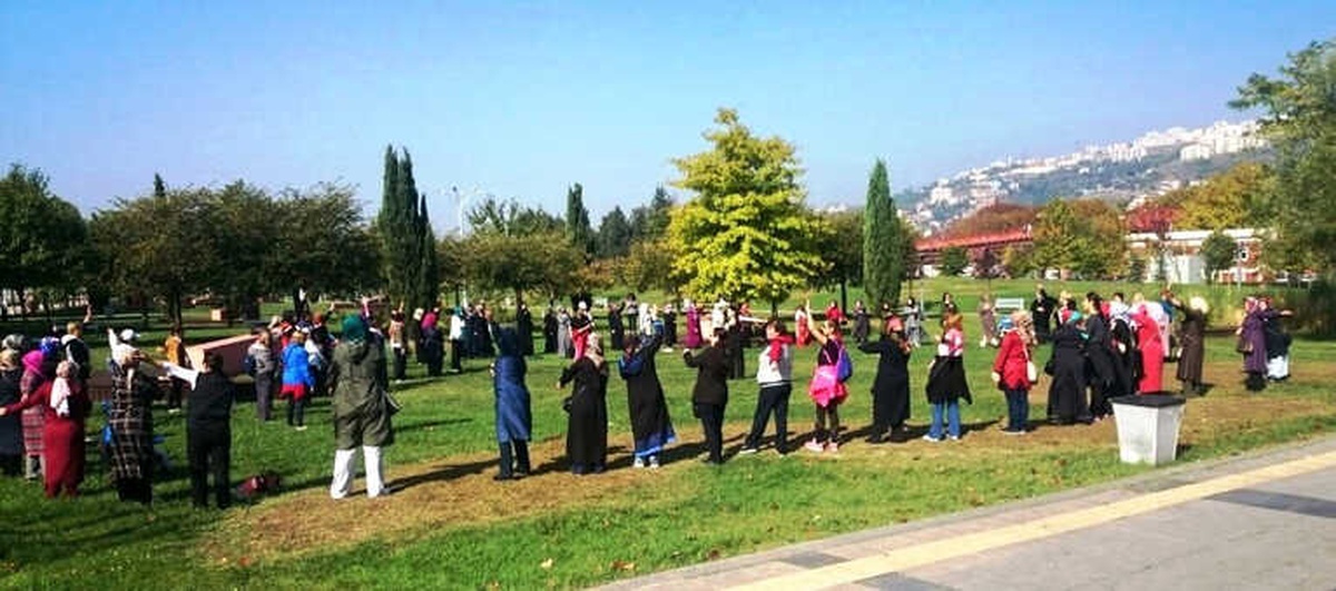İzmit\'te Kadınlar Sporu Çok Sevdi