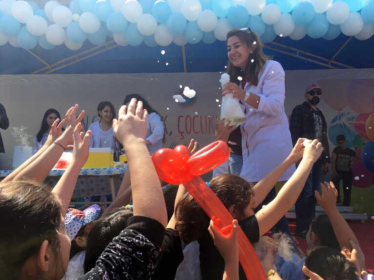 Maltepe\'de Çocuk Şenliği Renkli Anlara Sahne Oldu