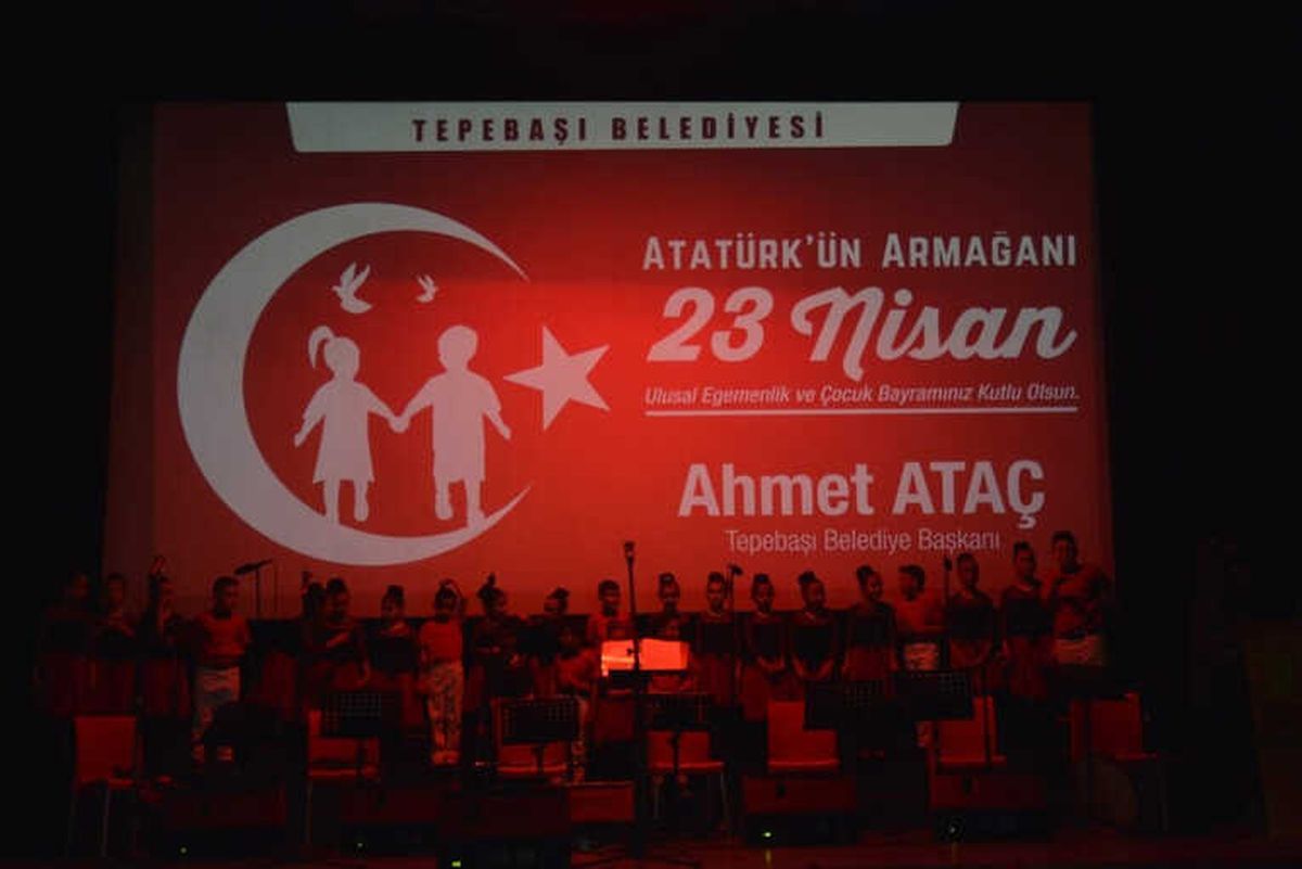Şarkılar ile 23 Nisan Coşkusu