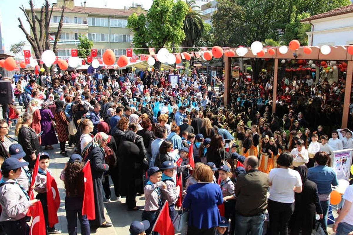 23 Nisan\'ı Müzede Kutladılar