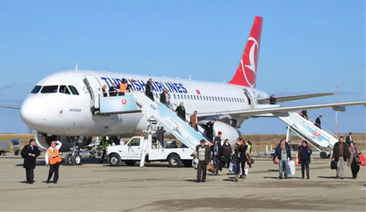 5 Yılda Uçuşların Yüzde 46\'sı İstanbul\'dan Yapıldı