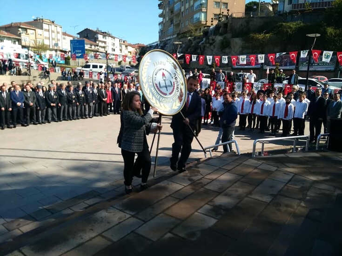 Alaplı\'da 23 Nisan Coşkuyla Kutlandı