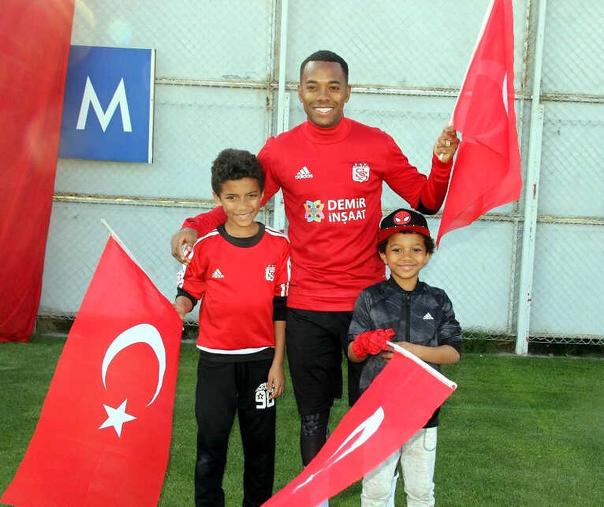 Aybaba: "Futbol Çok Sertleşti, Yakışmıyor Bize"