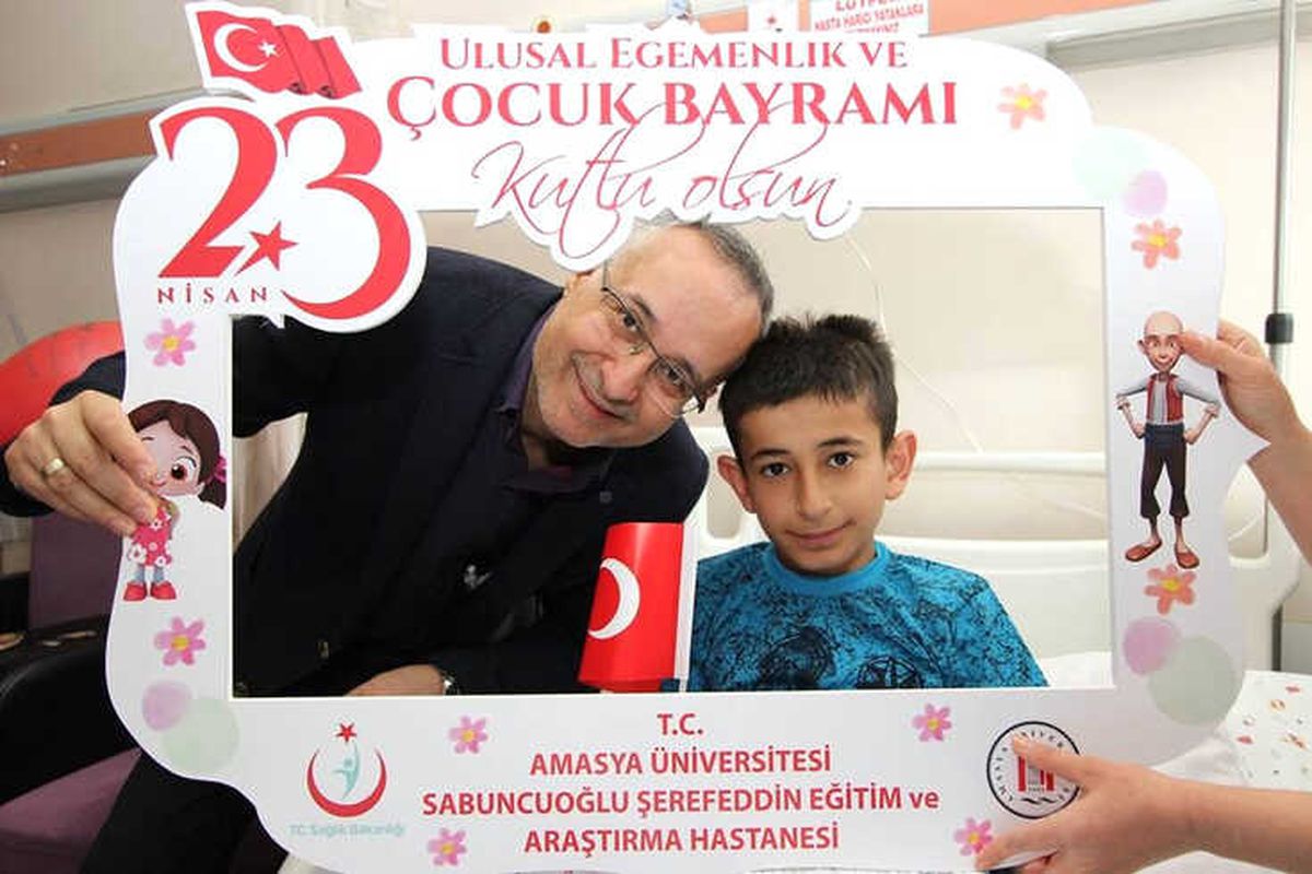 Başhekimden 23 Nisan Sürprizi
