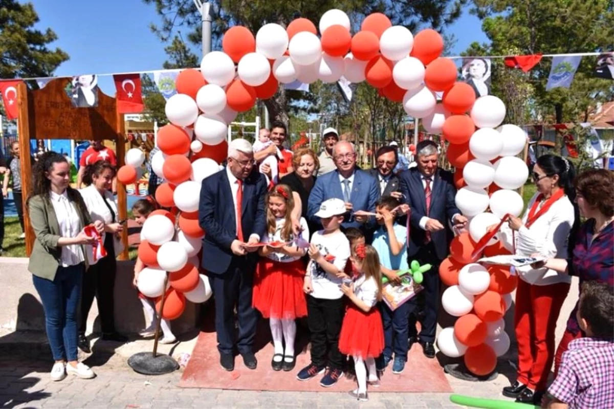 Başkan Albayrak Atatürk ve Gençlik Parkı ile Atatürk Çocukları Kütüphanesinin Açılışına Katıldı