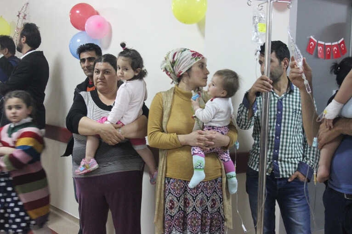 Çocuk Hastalar 23 Nisan\'ı Hastanede Kutladı