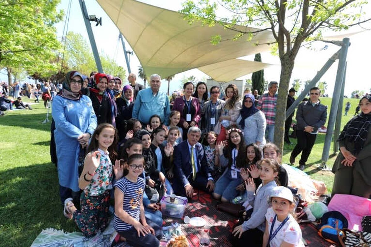Dünya Çocukları Piknikte Buluştu