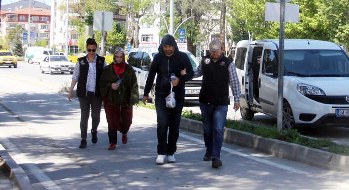 Firari Fetö Şüphelisi Çift Adliyeye Sevk Edildi