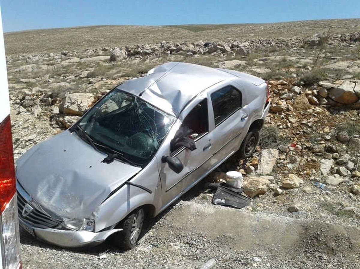 Gürün\'de Trafik Kazası 2 Yaralı
