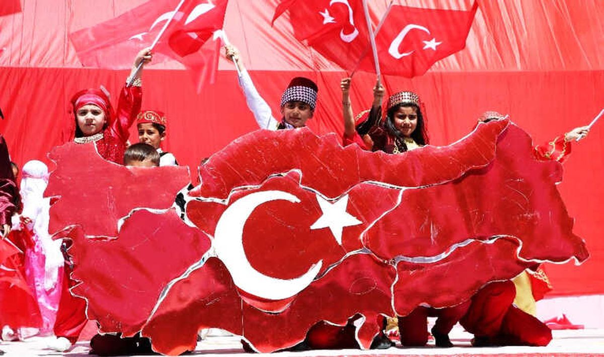 Kahramanmaraş\'ta 23 Nisan Kutlaması