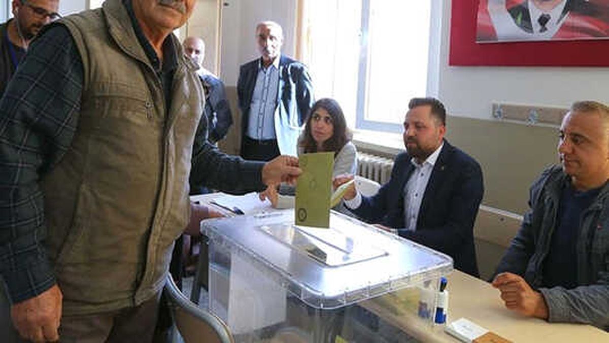 Ysk\'nın \'Seçmen Sayısı\' Kararı Resmi Gazete\'de