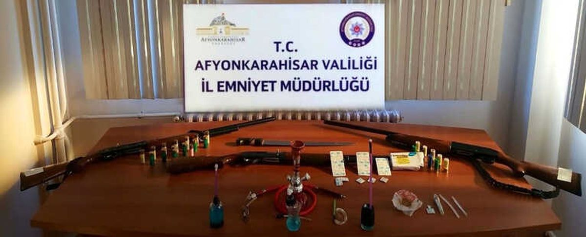 Afyonkarahisar Merkezli Uyuşturucu Operasyonu: 11 Gözaltı